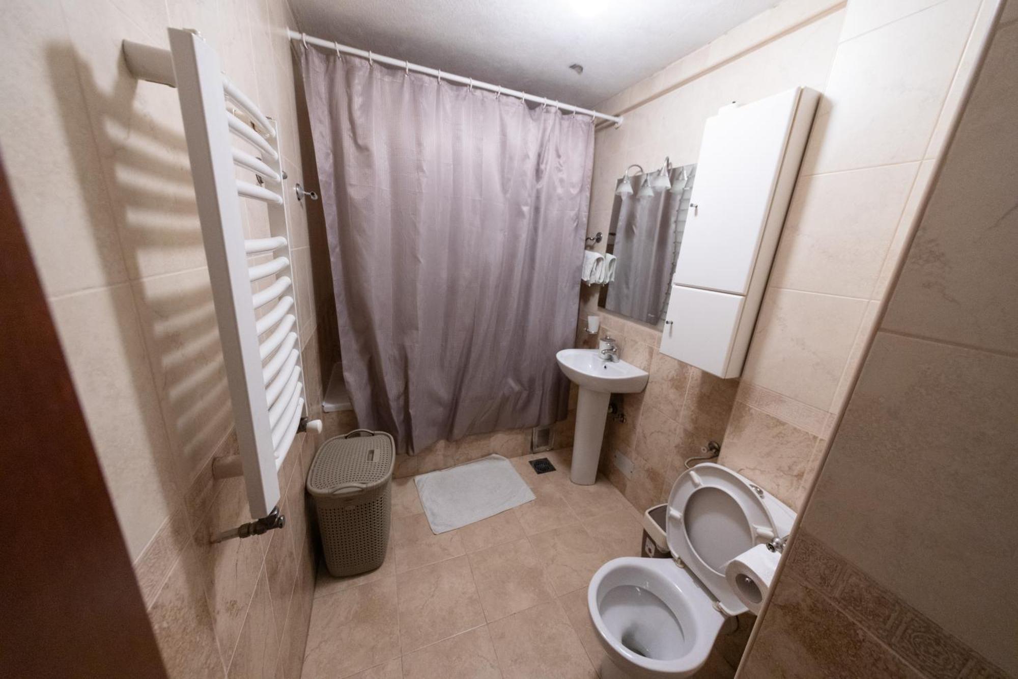 Lux Place Apartments Downtown Kragujevac Kültér fotó